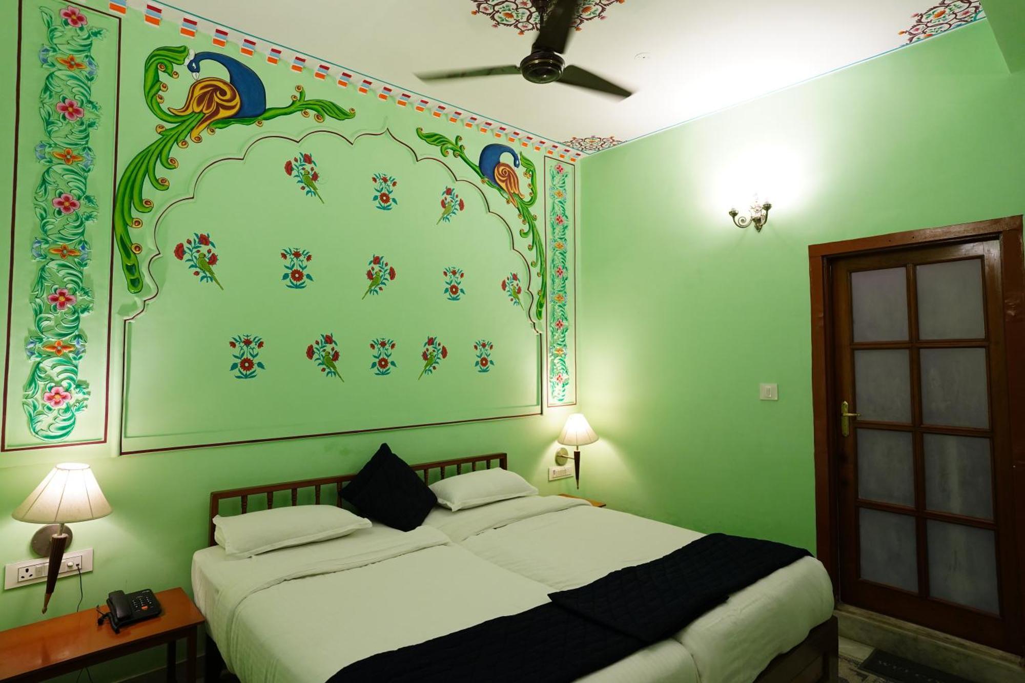 Haveli Kalwara - A Heritage Hotel Jaipur Exterior photo