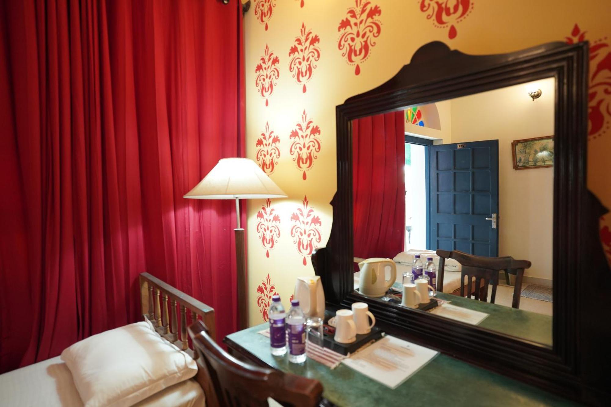 Haveli Kalwara - A Heritage Hotel Jaipur Exterior photo